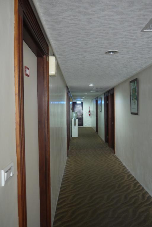 King Town Hotel Luodong Eksteriør billede